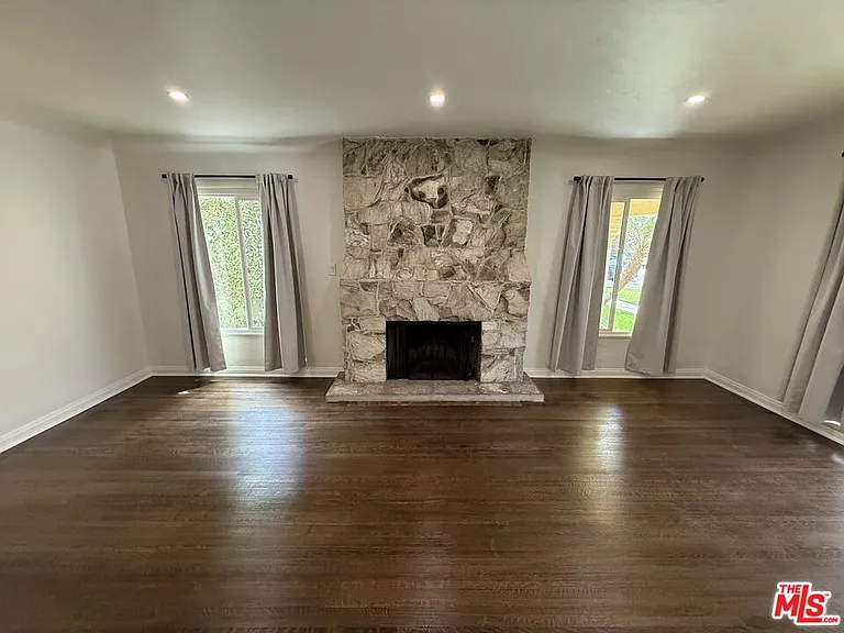 1032 S Crescent Heights Blvd — Photo 4