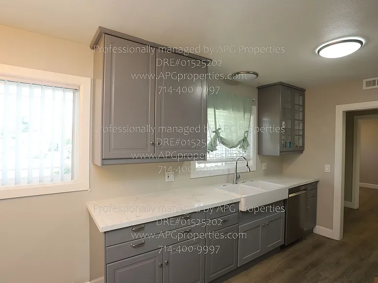 11242 Dallas Dr — Photo 25