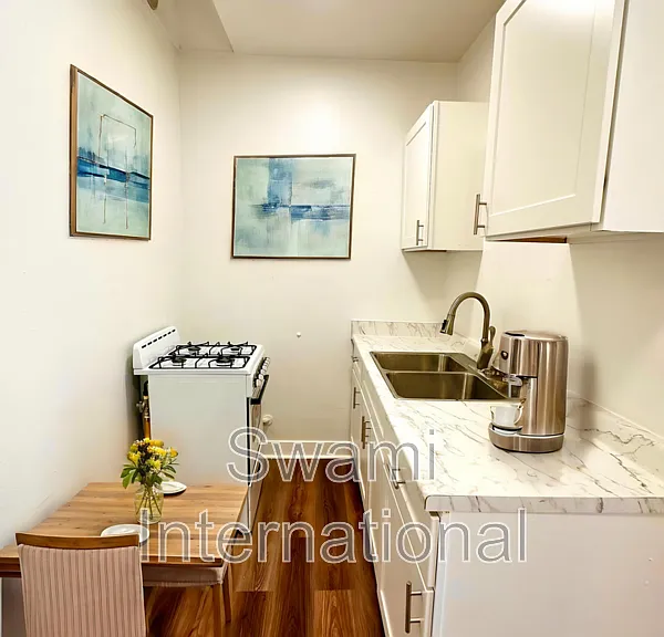 521 N Avalon Blvd #110 — Photo 3