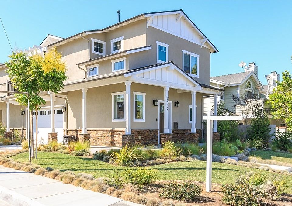 1st image of 2443 Border Ave