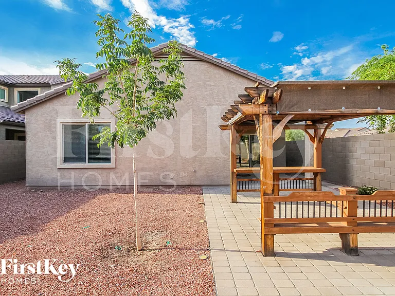 23587 W Harrison Dr — Photo 18