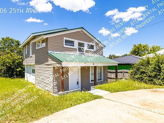 3rd image of 306 25th Ave E