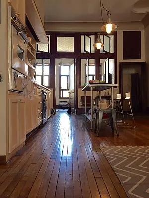 Rented by Level Group | media 39