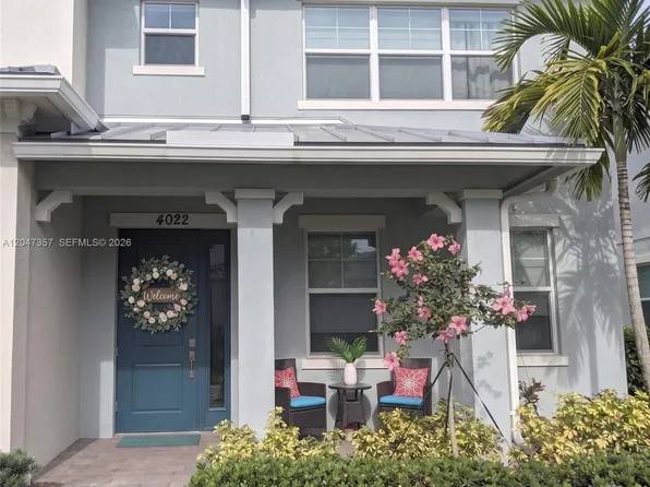 4022 Long Leaf Ln, Hollywood, FL 33021
