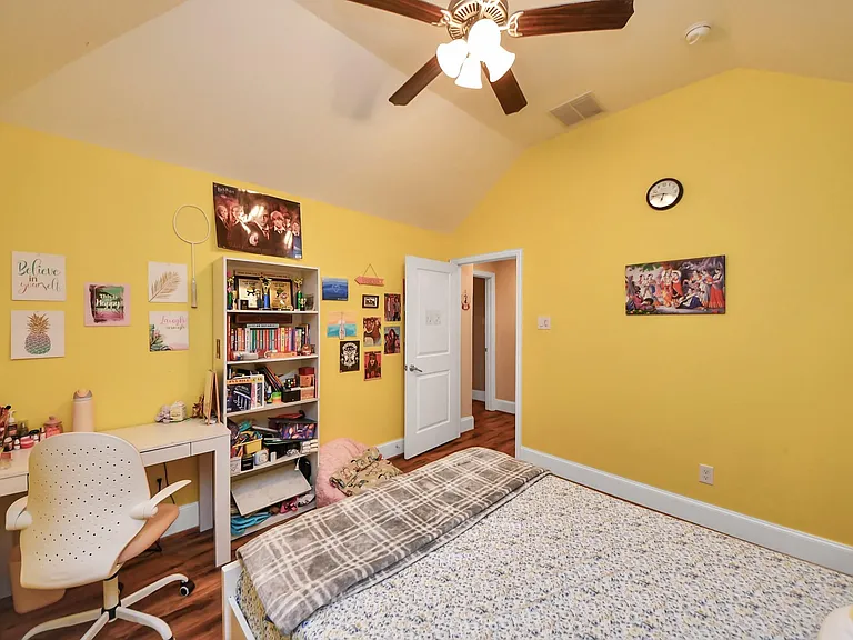 17103 Mulben Ct — Photo 33