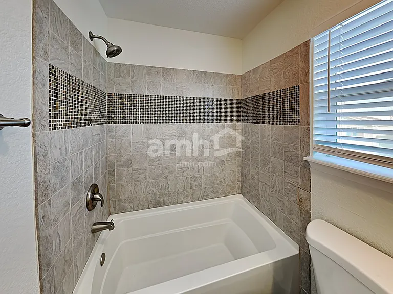 4832 Fundy St — Photo 16