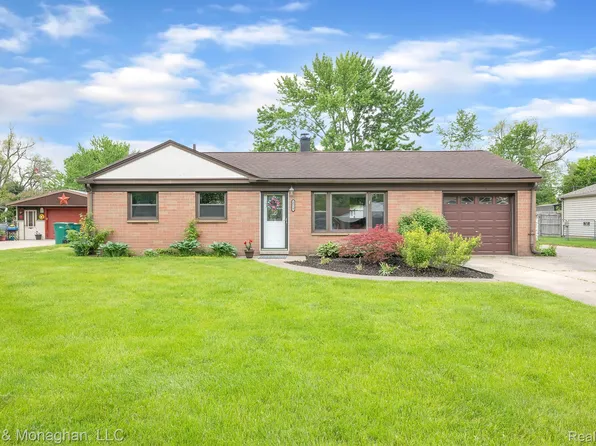 2514 Hearthside Dr, Ypsilanti, MI 48198