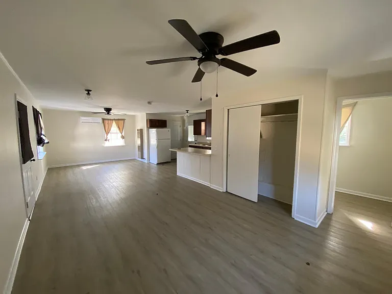 3209 Old Opelika Rd #B — Photo 8