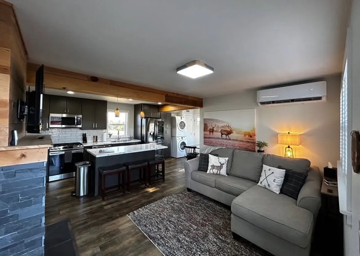 1 bed, 520 sqft, $2,000 — Photo 2