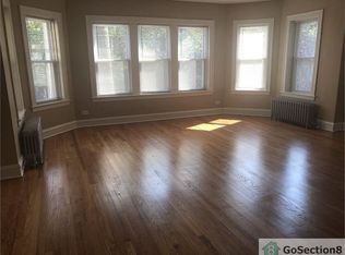 7740 S Yates Blvd, Chicago, IL