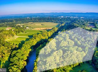 S Hollingsworth Rd, Woodstock, VA 22664