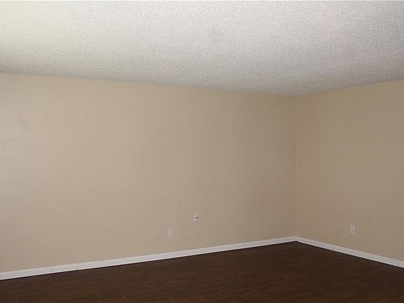2nd image of 317 N English Dr
