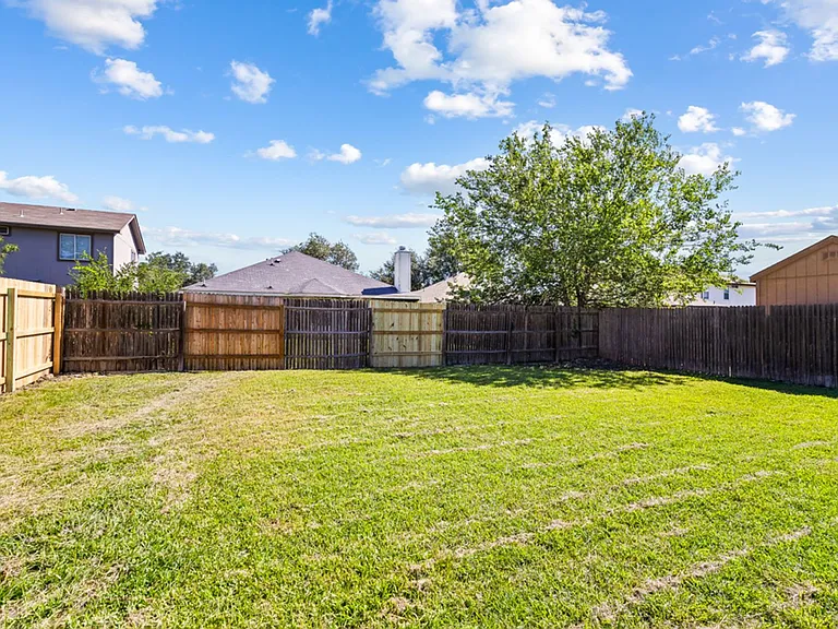 8519 Snakeweed Dr — Photo 24