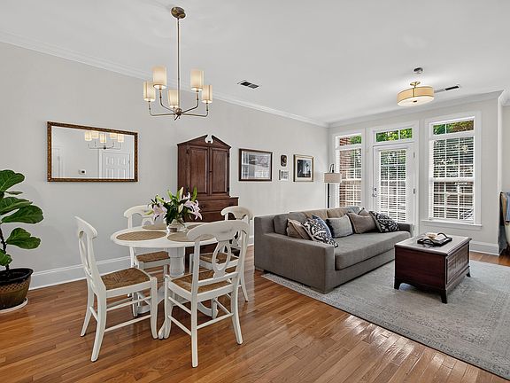 2nd image of 673 Highpark Ln