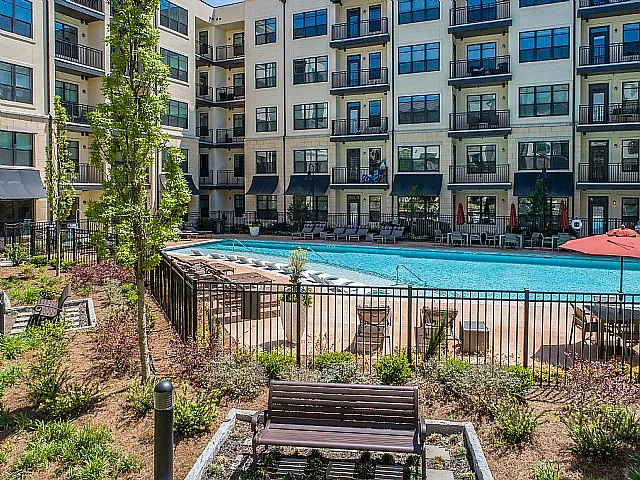 Bell Buckhead West — Photo 27