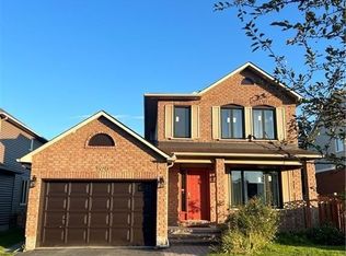 1520 Blohm Dr #B, Ottawa, ON K1G4P4