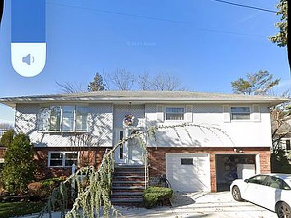 1008 E Broadway