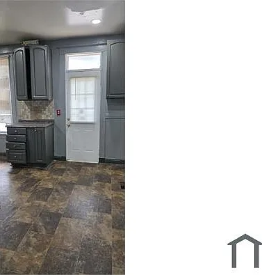 2604 Denison St — Photo 8