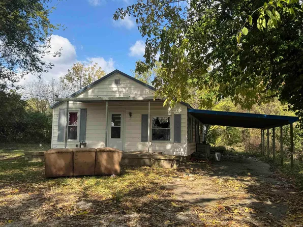 212 E 150 S, Princeton, IN 47670