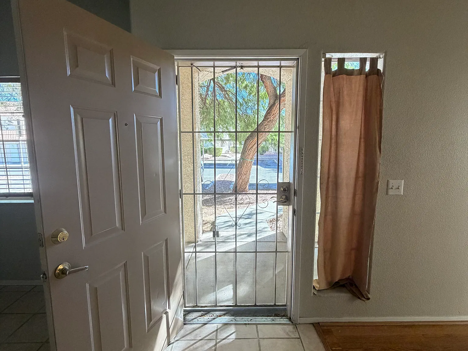 2 bed, 968 sqft, $1,295 — Photo 4