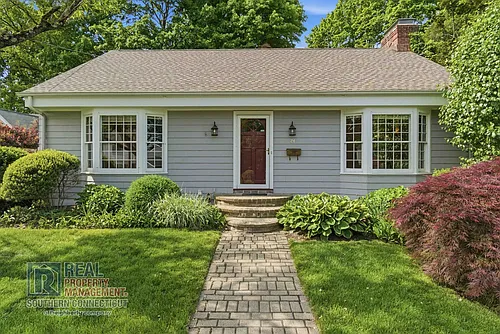 24 Highbrook Rd Photo 1