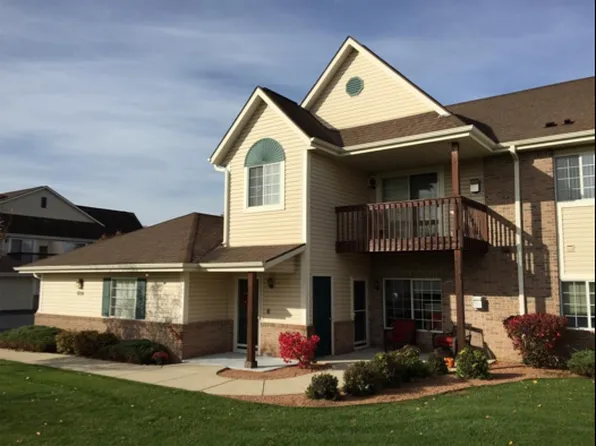 6926 Dale Dr, Racine, WI 53402