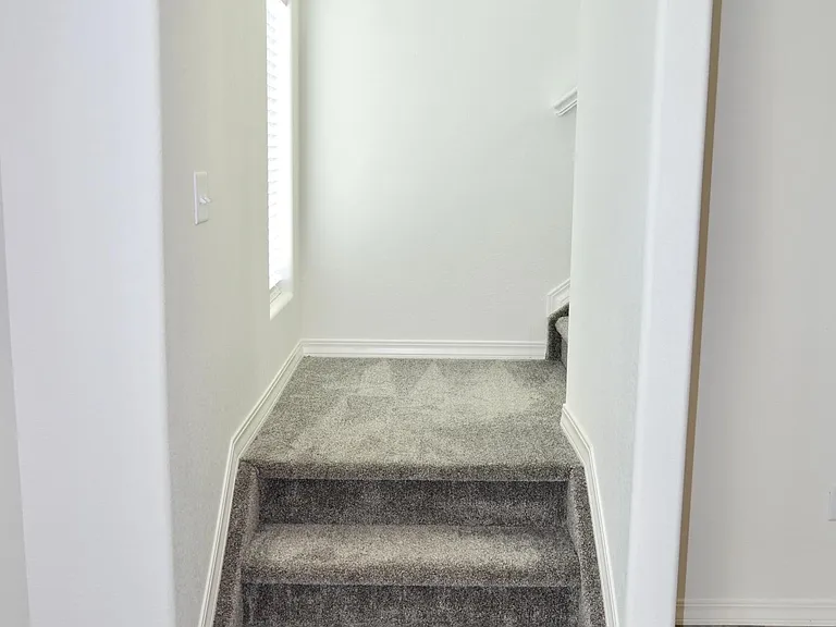 706 Grissom Dr — Photo 15