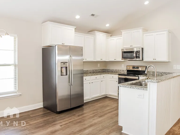 136 Pitts Griffin Dr — Photo 6
