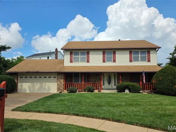 11 Dax Ct, Bridgeton, MO 63044