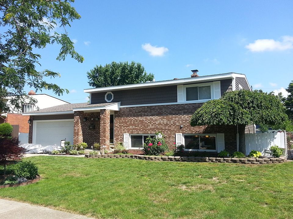 1st image of 31930 Lafler Dr