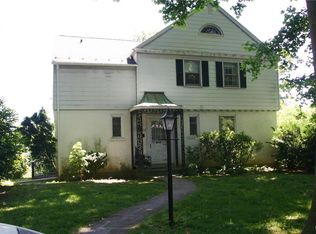 1710 Cloverleaf St, Bethlehem, PA 18017