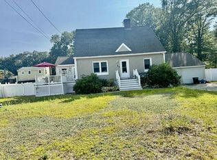 3 Bayberry Ln, Billerica, MA 01821