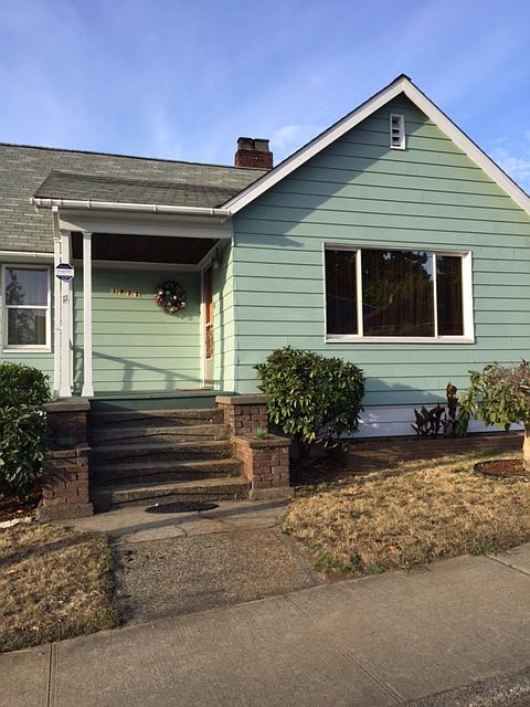 1st image of 1932 Burwell St