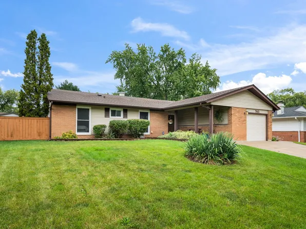 743 Delphia Ave, Elk Grove Village, IL 60007