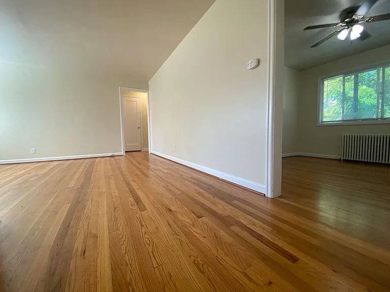 105 NE 61st Ave #1-21 — Photo 28