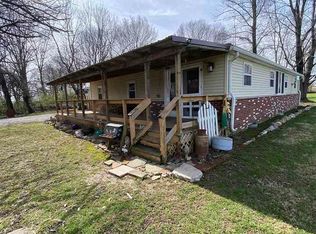 409 E Vincennes St, Carlisle, IN 47838