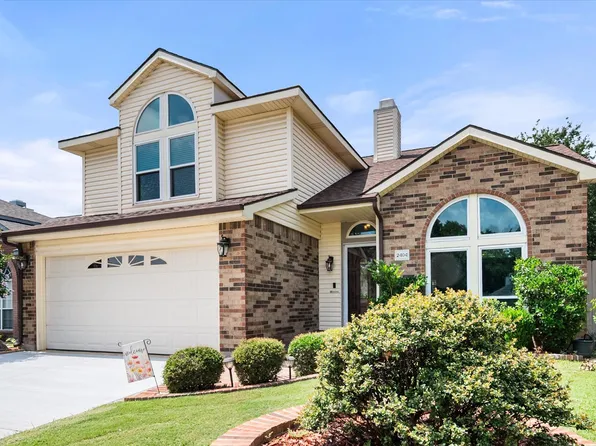 2404 Bennington Dr, Arlington, TX 76018