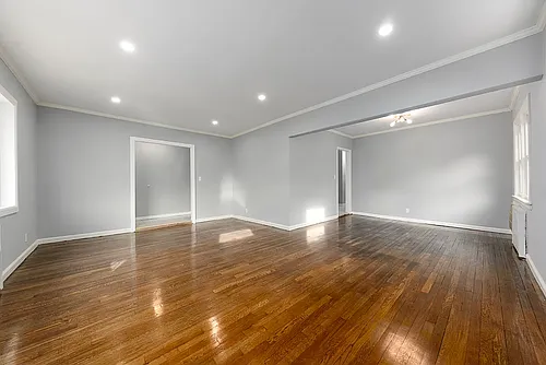 438 Beach 22nd St #1 Photo 1