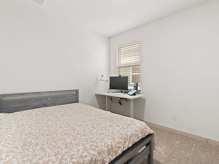 121 New Hampton Way — Photo 18