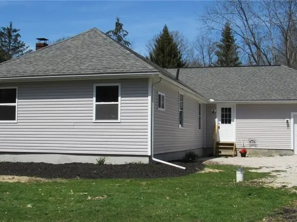 3405 Penobscot Ave, Rock Creek, OH 44084