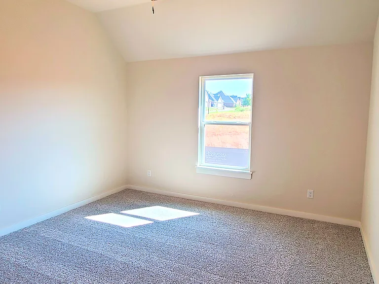 9304 SW 35th St — Photo 34