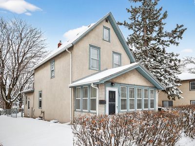 1070 Dale St N, Saint Paul, MN, 55117