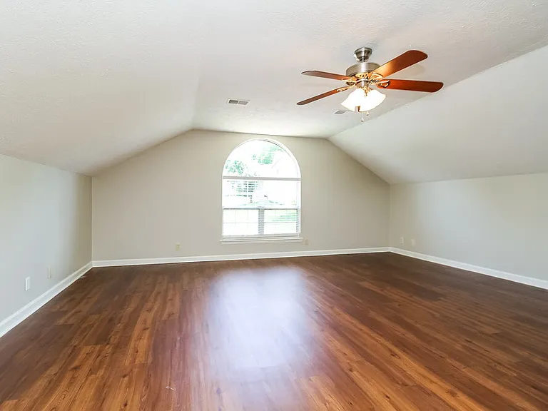 773 Dover Glen Dr — Photo 9