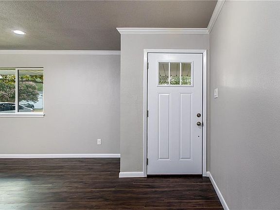 5th image of 5816 Wessex Ave