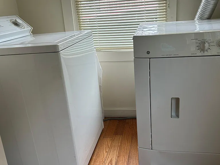 43 Manitou Ave #1 — Photo 8