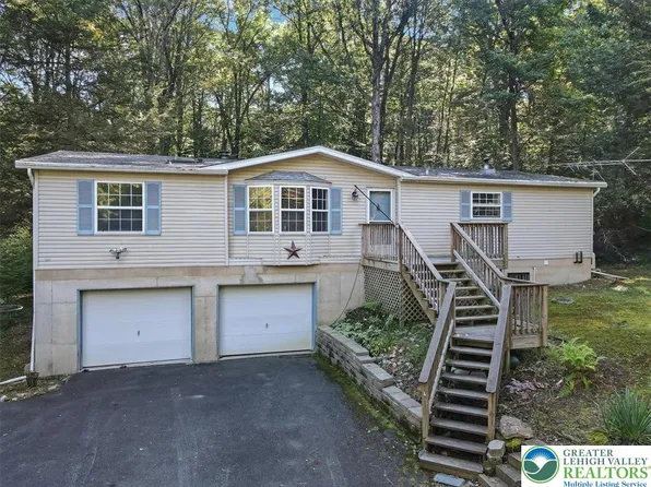 137 Chicola Lake South Trl, Saylorsburg, PA 18353