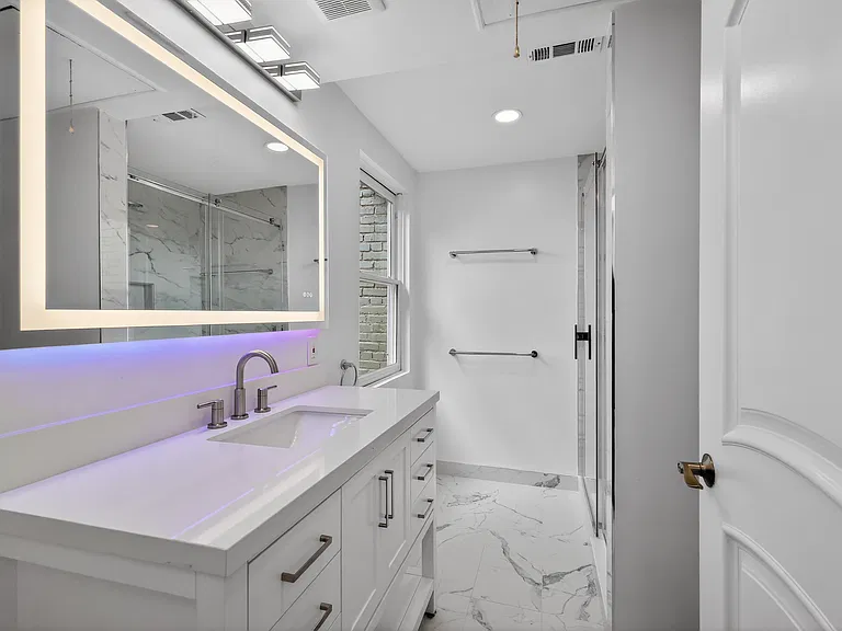 Third floor full bath featuring LED mirror, Medicine cabinet.