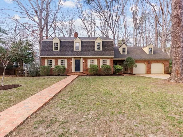 116 Crittenden Ln, Newport News, VA 23606