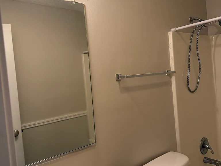 816 Westbrook Ct — Photo 19