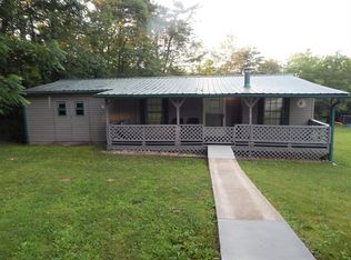 415 Kerrigan Rd, Crossville, TN 38555